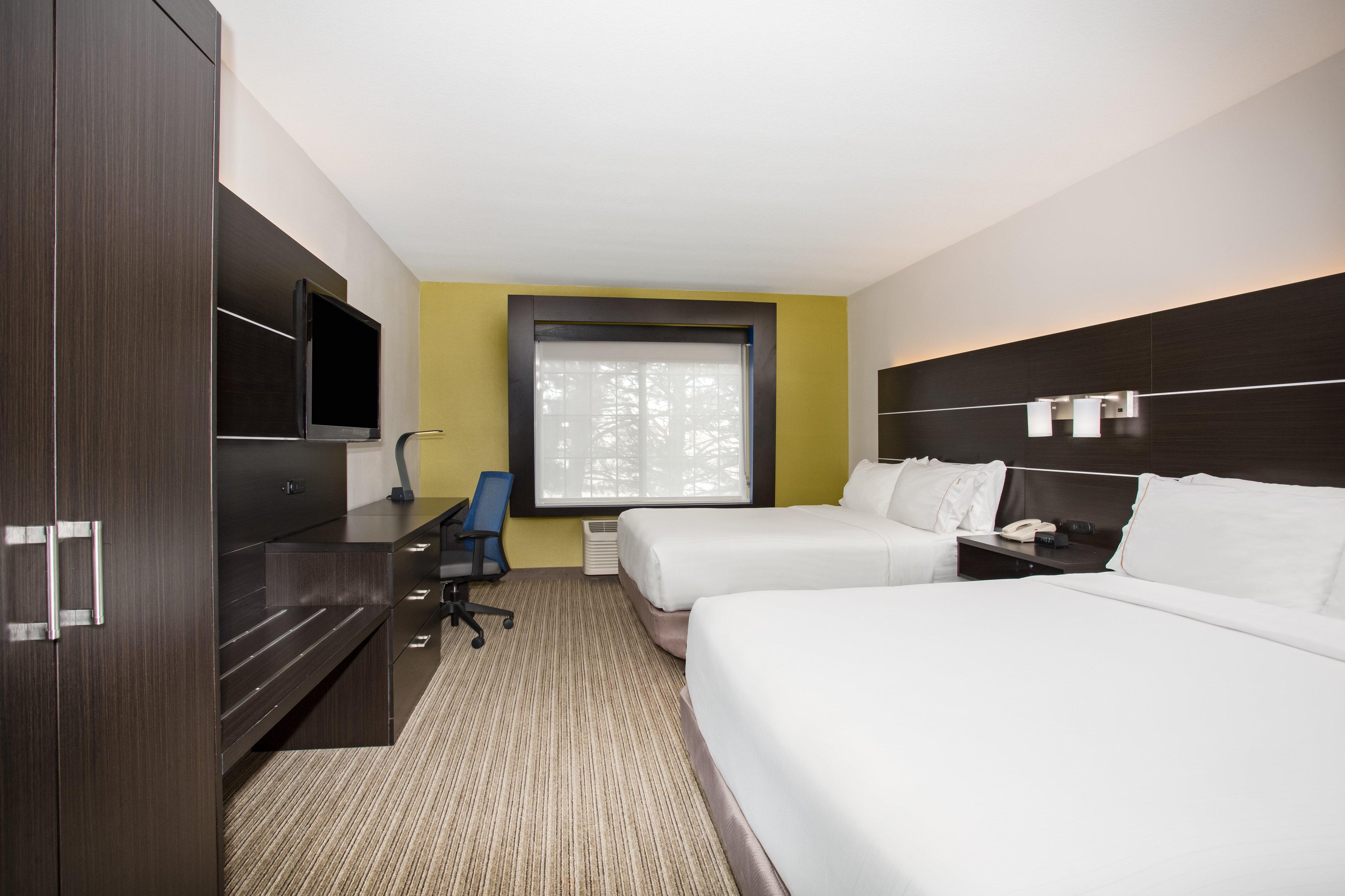 Holiday Inn Express Hotel & Suites Fort Collins By Ihg Екстериор снимка