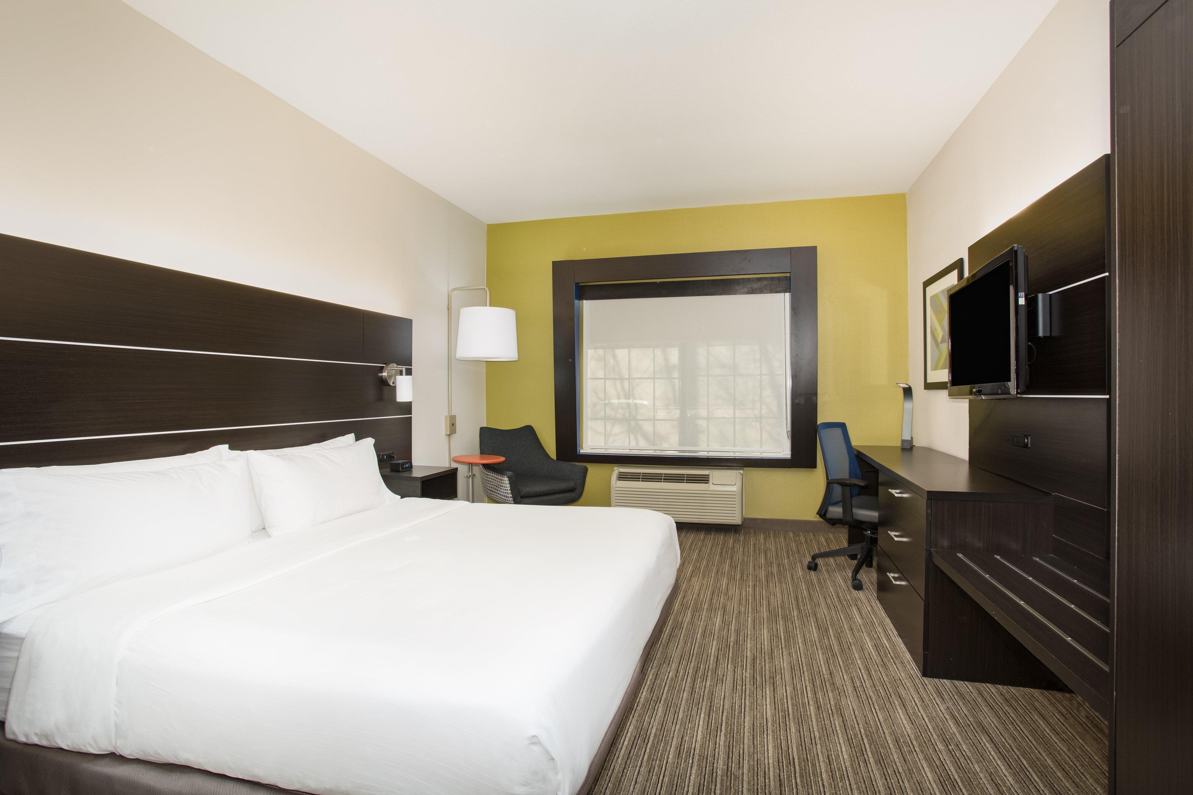 Holiday Inn Express Hotel & Suites Fort Collins By Ihg Екстериор снимка