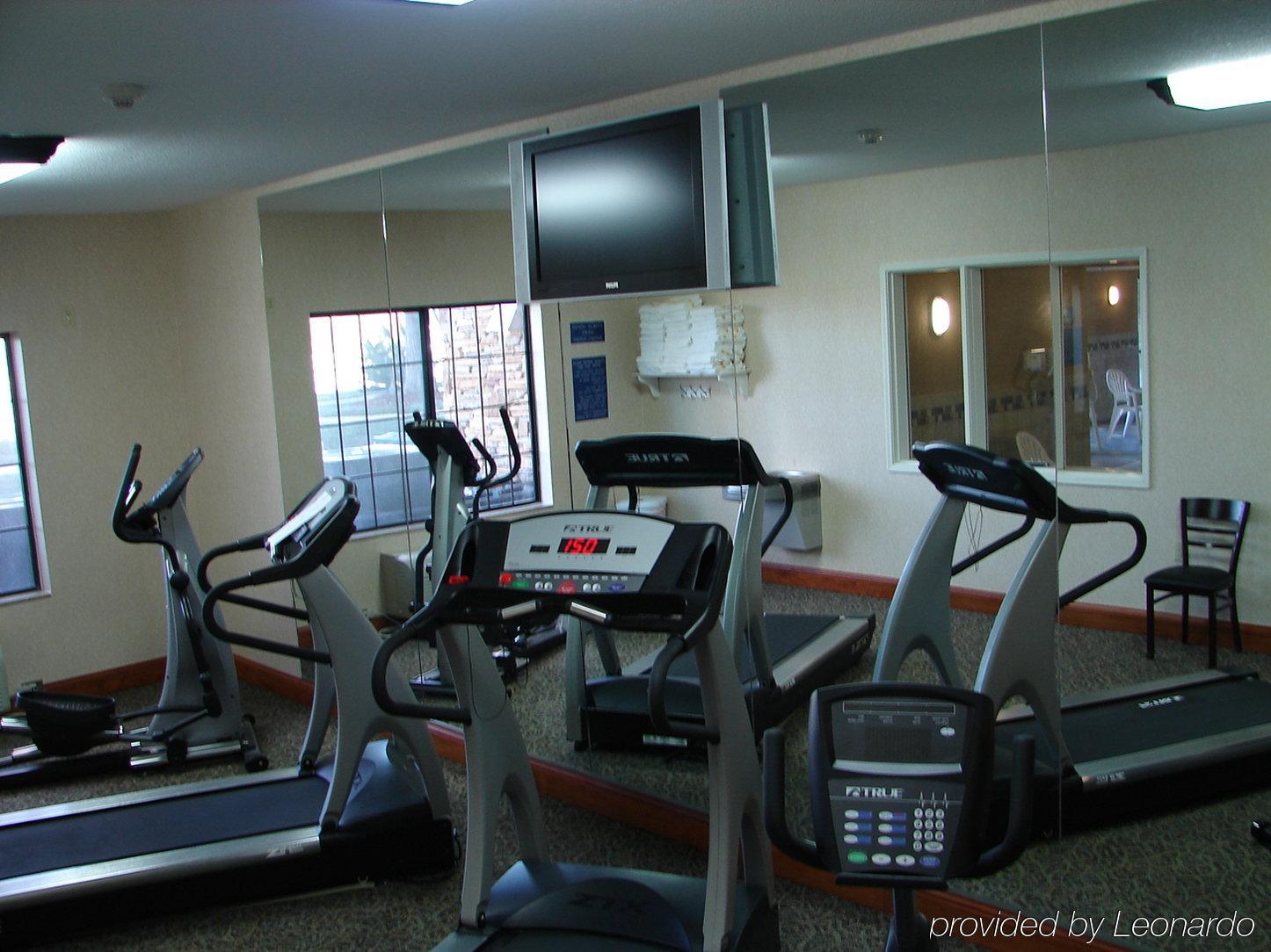 Holiday Inn Express Hotel & Suites Fort Collins By Ihg Съоръжения снимка